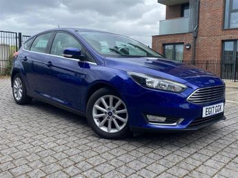 Ford Focus 1.0T EcoBoost Titanium Euro 6 (s/s) 5dr