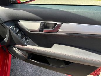 Mercedes AMG C220 CDI BLUEEFFICIENCY  SPORT PLUS