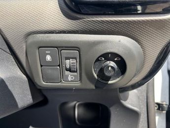 Citroen C4 Cactus 1.6 BlueHDi Flair Hatchback 5dr Diesel ETG6 Euro 6 (s/s) (100 ps