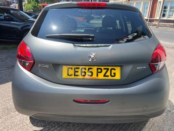 Peugeot 208 BLUE HDI S/S ALLURE