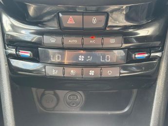 Peugeot 2008 1.6 e-HDi Allure SUV 5dr Diesel EGC Euro 5 (s/s) (92 ps)