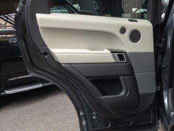 Land Rover Range Rover Sport SDV8 AUTOBIOGRAPHY DYNAMIC