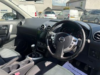 Nissan Qashqai 1.5 dCi Acenta SUV 5dr Diesel Manual 2WD Euro 5 (110 ps)