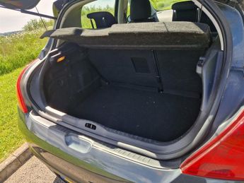 Peugeot 308 E-HDI ACTIVE NAVIGATION VERSION