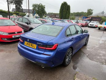 BMW 330e M SPORT