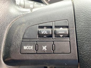 Mazda Mazda3 1.6 Tamura Hatchback 5dr Petrol Manual Euro 4 (105 ps)