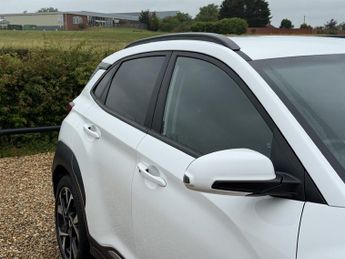 Hyundai Kona 1.0 T-GDi MHEV Premium SUV 5dr Petrol Hybrid Manual Euro 6 (s/s)