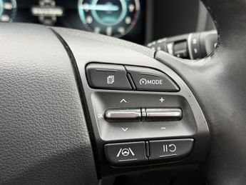 Hyundai Kona 1.0 T-GDi MHEV Premium SUV 5dr Petrol Hybrid Manual Euro 6 (s/s)