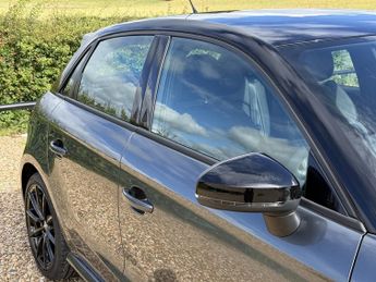 Audi A1 1.4 TFSI S line Sportback 5dr Petrol S Tronic Euro 6 (s/s) (125 