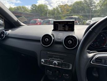 Audi A1 1.4 TFSI S line Sportback 5dr Petrol S Tronic Euro 6 (s/s) (125 
