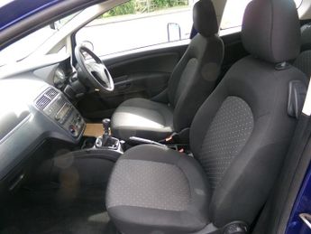 Fiat Grande Punto 1.4 Active Hatchback 3dr Petrol Manual Euro 4 (77 bhp)