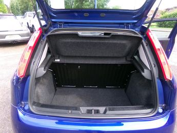 Fiat Grande Punto 1.4 Active Hatchback 3dr Petrol Manual Euro 4 (77 bhp)