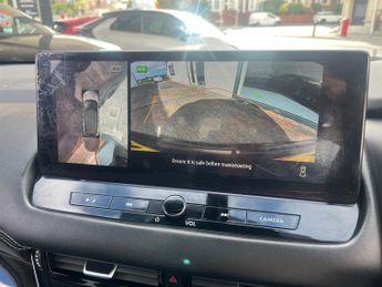 Nissan Qashqai DIG-T N-CONNECTA DCT
