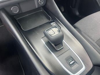 Nissan Qashqai DIG-T N-CONNECTA DCT