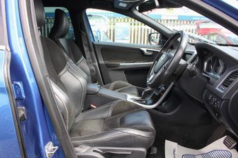 Volvo XC60 2.4 D5 R-Design Nav SUV 5dr Diesel Auto AWD Euro 6 (s/s) (220 ps
