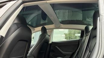 Tesla Model 3 (Dual Motor) Long Range Auto 4WDE 4dr