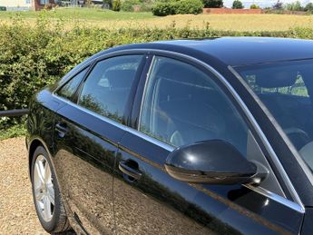 Audi A6 Saloon 2.0 TDI ultra S line Saloon 4dr Diesel S Tronic Euro 6 (s/s) (19