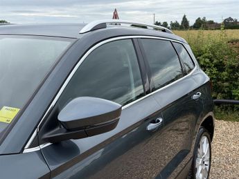 Skoda Karoq 1.0 TSI GPF SE L SUV 5dr Petrol Manual Euro 6 (s/s) (115 ps)
