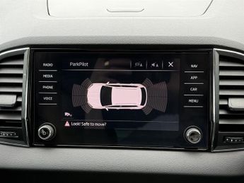 Skoda Karoq 1.0 TSI GPF SE L SUV 5dr Petrol Manual Euro 6 (s/s) (115 ps)