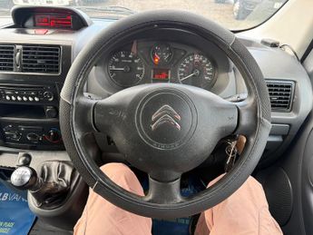 Citroen Dispatch 2.0 1200 HDi Panel Van 5dr Diesel Manual L2 H2 (186 g/km, 95 bhp