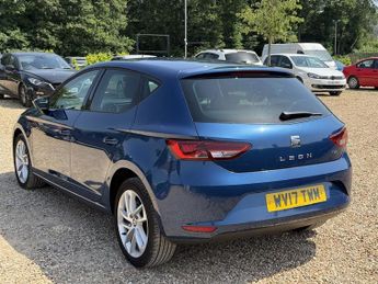 SEAT Leon 2.0 TDI SE Dynamic Technology Hatchback 5dr Diesel Manual Euro 6