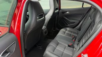 Mercedes GLA200 1.6 Urban Edition (Plus) 7G-DCT Euro 6 (s/s) 5dr