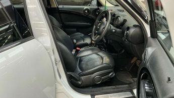 MINI Countryman 1.6 Cooper Auto ALL4 Euro 6 5dr