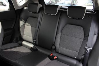 Renault Captur 1.5 Blue dCi S Edition SUV 5dr Diesel EDC Euro 6 (s/s) (115 ps)