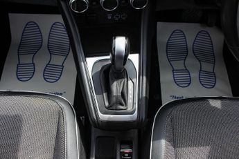 Renault Captur 1.5 Blue dCi S Edition SUV 5dr Diesel EDC Euro 6 (s/s) (115 ps)