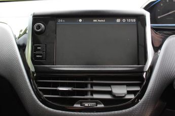 Peugeot 2008 PURETECH S/S ALLURE PREMIUM