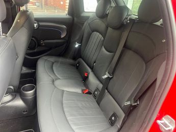MINI Cooper COOPER EXCLUSIVE