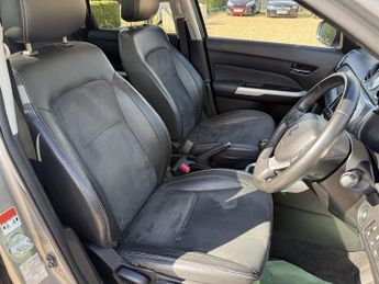Suzuki Vitara 1.6 DDiS SZ5 SUV 5dr Diesel Manual ALLGRIP Euro 6 (s/s) (120 ps)