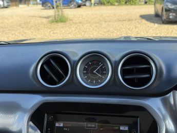 Suzuki Vitara 1.6 DDiS SZ5 SUV 5dr Diesel Manual ALLGRIP Euro 6 (s/s) (120 ps)