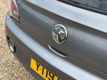 Vauxhall Adam 1.2i Griffin Hatchback 3dr Petrol Manual Euro 6 (70 ps)
