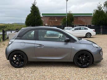 Vauxhall Adam 1.2i Griffin Hatchback 3dr Petrol Manual Euro 6 (70 ps)
