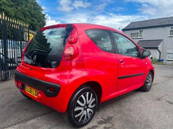 Peugeot 107 1.0 12V Urban Hatchback 3dr Petrol 2 Tronic Euro 5 (68 ps)