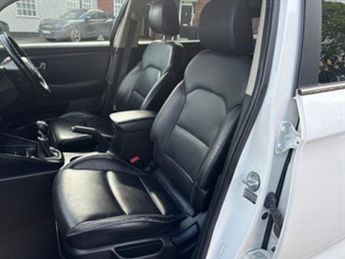 Kia Carens 1.7 CRDi 3 MPV 5dr Diesel Manual Euro 6 (s/s) (139 bhp)