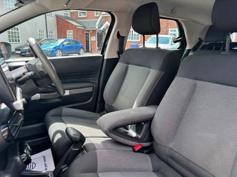 Citroen C4 Cactus 1.2 PureTech Feel Hatchback 5dr Petrol ETG5 Euro 6 (s/s) (82 ps)