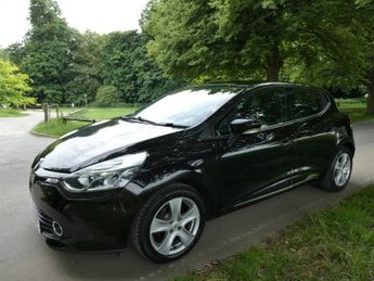 Renault Clio 1.2 16V Dynamique MediaNav Hatchback 5dr Petrol Manual Euro 5 (7
