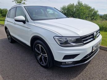 Volkswagen Tiguan SE NAV TSI