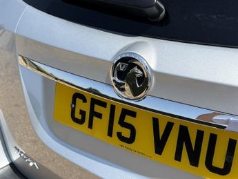 Vauxhall Mokka 1.7 CDTi SE SUV 5dr Diesel Auto 2WD Euro 5 (130 ps)