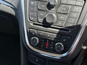 Vauxhall Mokka 1.7 CDTi SE SUV 5dr Diesel Auto 2WD Euro 5 (130 ps)