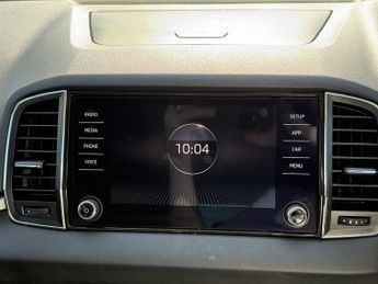 Skoda Karoq 1.6 TDI SE SUV 5dr Diesel Manual Euro 6 (s/s) (115 ps)