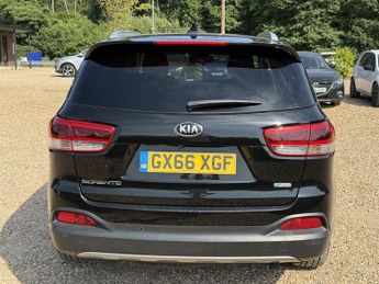 Kia Sorento 2.2 CRDi KX-4 SUV 5dr Diesel Auto AWD Euro 6 (197 bhp)