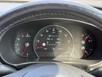 Kia Sorento 2.2 CRDi KX-4 SUV 5dr Diesel Auto AWD Euro 6 (197 bhp)