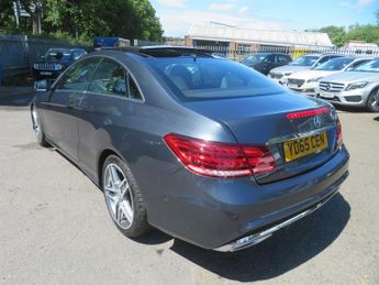 Mercedes E220 BLUETEC AMG LINE AUTOMATIC