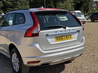 Volvo XC60 2.0 D4 SE Nav SUV 5dr Diesel Auto Euro 6 (s/s) (190 ps)