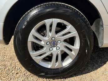 Volvo XC60 2.0 D4 SE Nav SUV 5dr Diesel Auto Euro 6 (s/s) (190 ps)