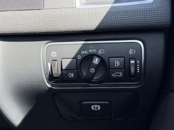 Volvo XC60 2.0 D4 SE Nav SUV 5dr Diesel Auto Euro 6 (s/s) (190 ps)