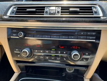 BMW 750i BMW 7 SERIES 750I EXECUTIVE 4.4L PETROL AUTO, ULEZ, 65-15, FRESH